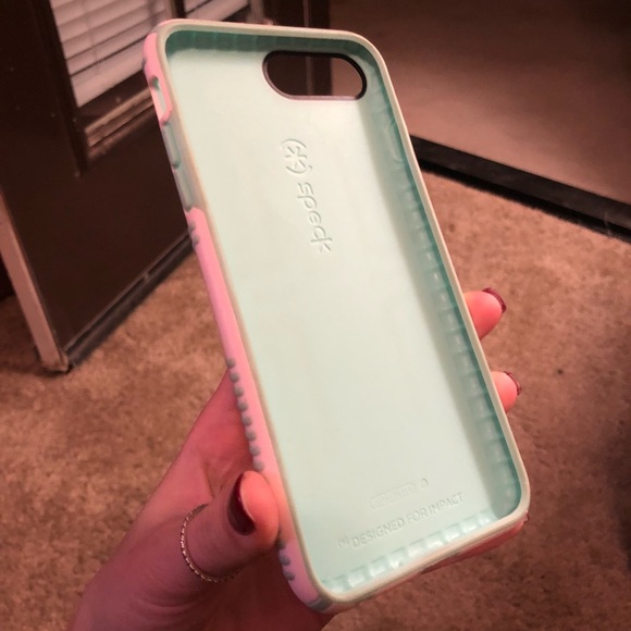 iPhone 7/8 plus phone case - Picture 2 of 2